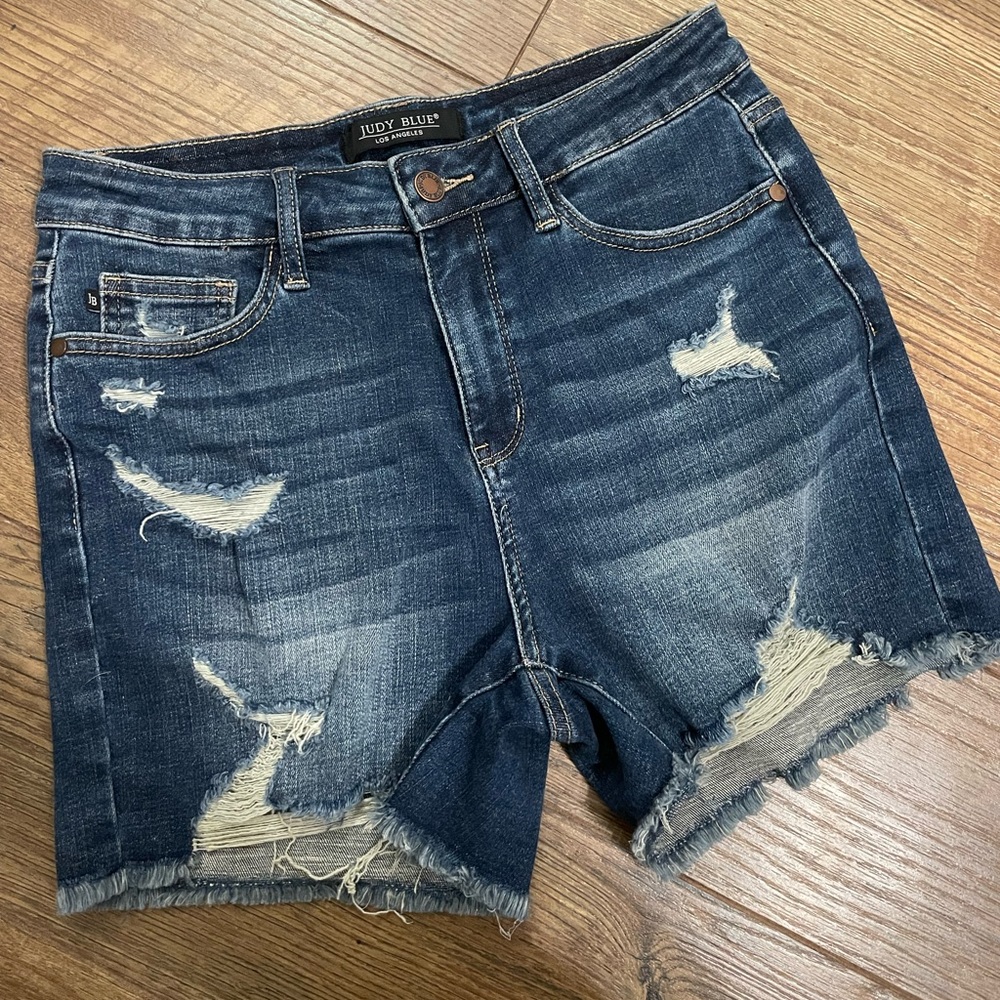 Judy Blue Denim Shorts - Size Medium